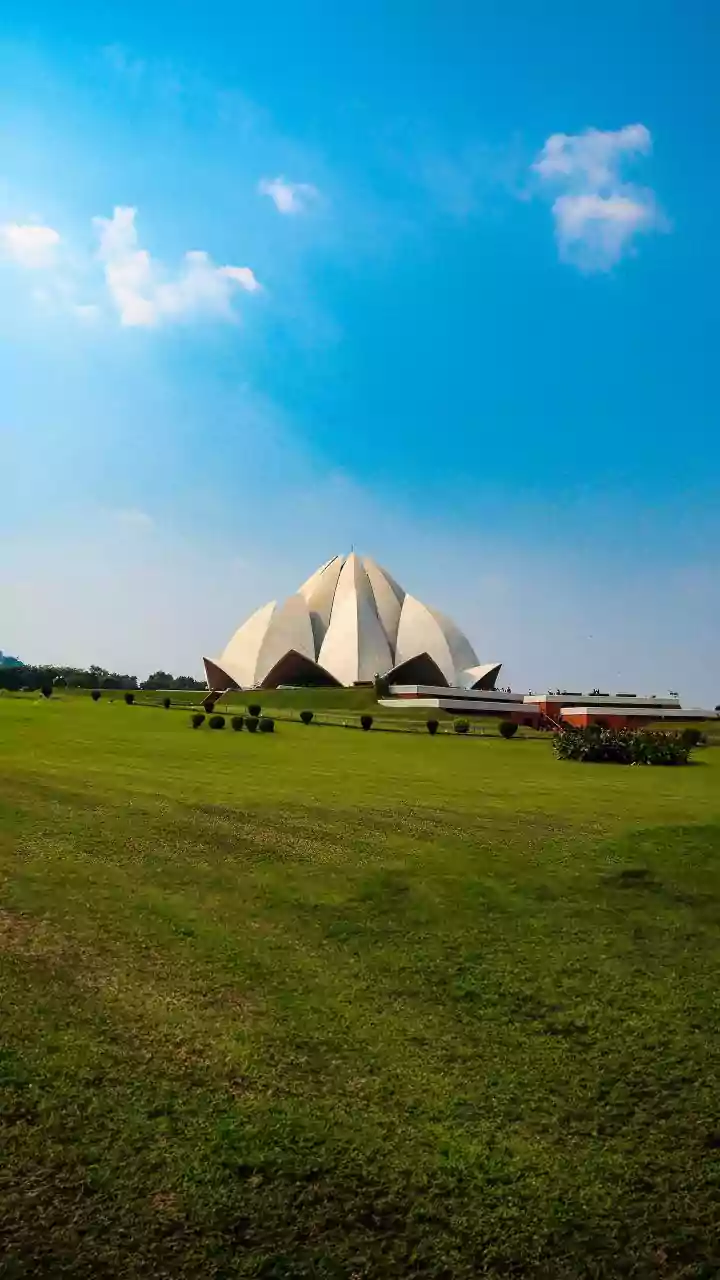 Defence ministry inks Rs 4,666 cr contracts for battle carbines, torpedoes