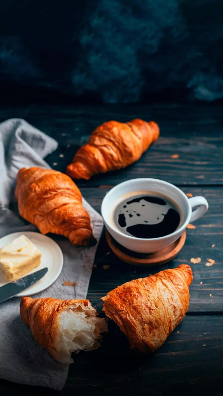 Hotel Breakfast Can Be Convenient for Families with Different Mornings