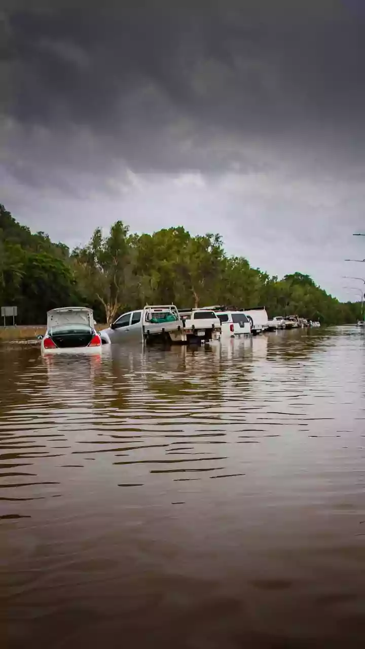 Why Drivers Must Avoid Flooded Hilly Routes By Monitoring Live Monsoon Advisory Feeds Daily