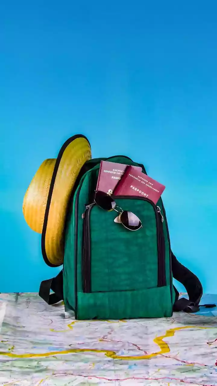 Holiday Gut Woes: Your Guide to Avoiding and Managing Travel Tummy Troubles