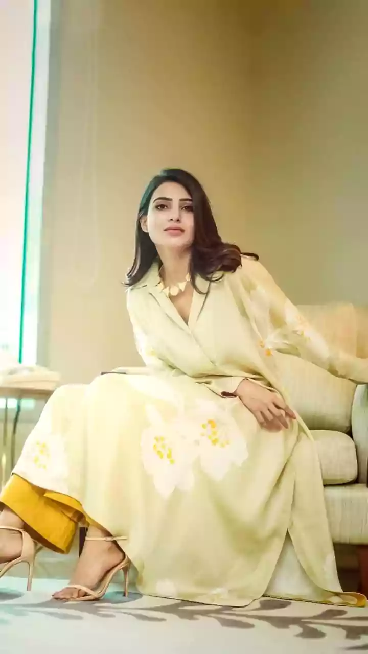 Samantha Ruth Prabhu Cuts Maa Inti Bangaaram-Themed Cake, Gives A Peek Into Her 'Best Birthday' | Watch