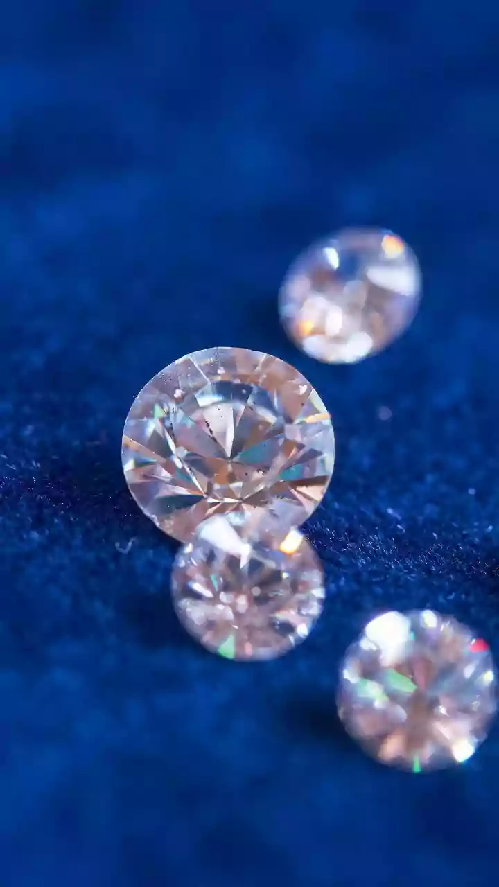 Why diamonds are always kept in velvet boxes? Fascinating reason may surprise you