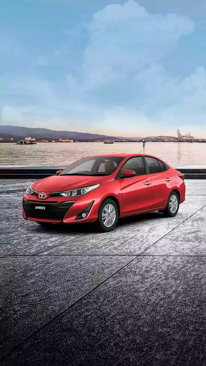 Duel Mobil Hatback Bekas 100 Jutaan: Toyota Yaris Lele vs Honda Jazz GK5 Pilih Mana?
