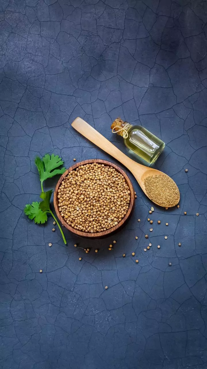 Monsoon Supply Shock: How Coriander Prices Reached ₹220/Kg