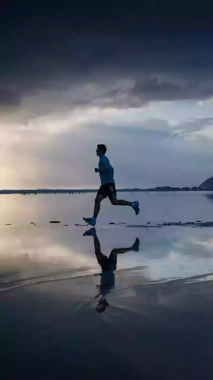 A Shorter Stride Can Help Runners Stay Stable On Wet Descents