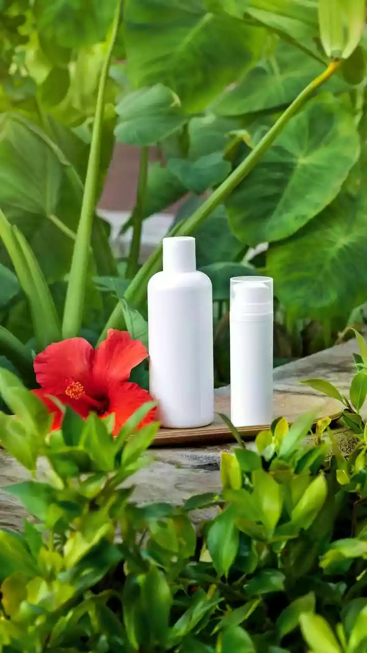 Hibiscus for Hair: Unleashing the Power of Leaves vs. Flowers for Growth