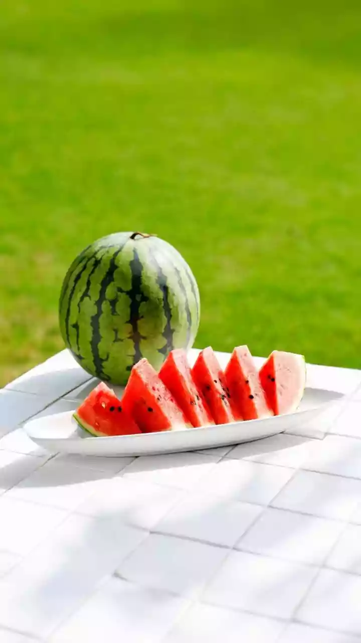 Beat the Heat: How to Spot a Naturally Ripe Watermelon This Summer in India