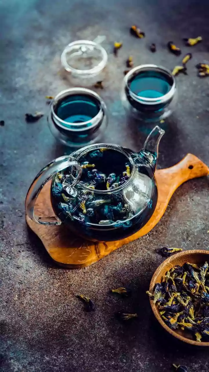 How Artisanal Tea Makers Turn Nilgiri Leaves Into Low-Sugar Fruit Blends