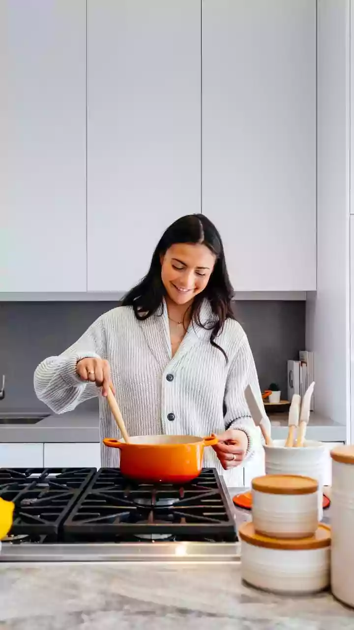 Beyond LPG: 5 Brilliant Alternatives for Indian Kitchens Amidst Gas Shortages