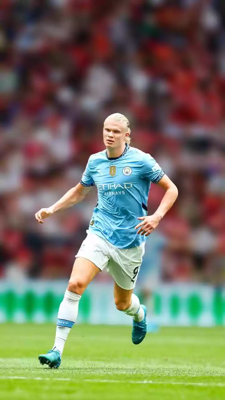 What makes Erling Haaland so difficult to stop inside the box?