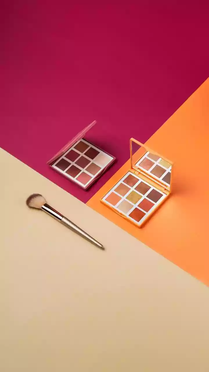 Navratri Makeup: Vibrant Colourful Eyeshadow Ideas To Pair With Festive Outfits