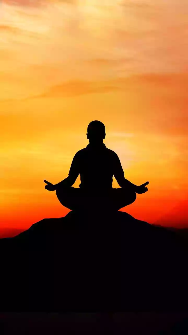 Unlock Your Inner Voice: 7 Empowering 5 AM Affirmations for Self-Connection
