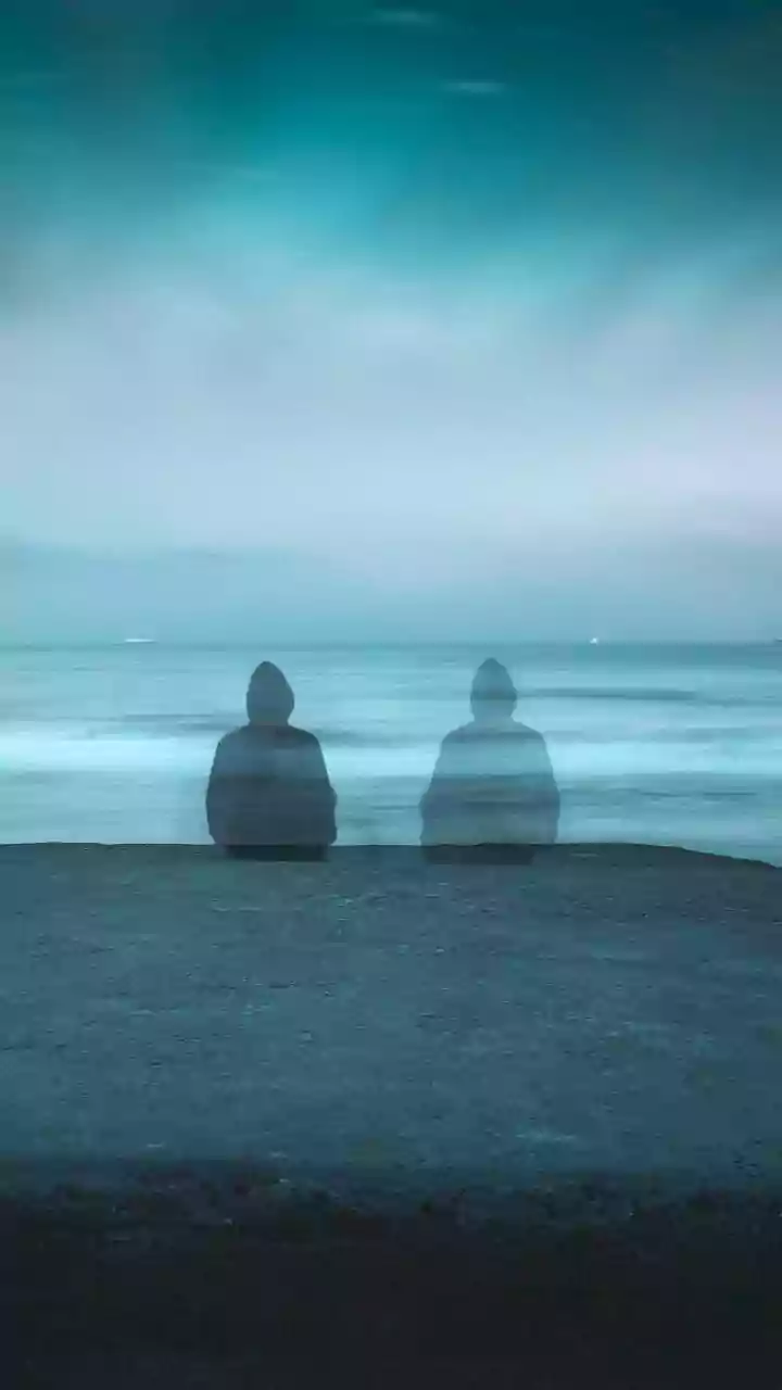 Loneliness vs. Solitude: Discover the Difference!