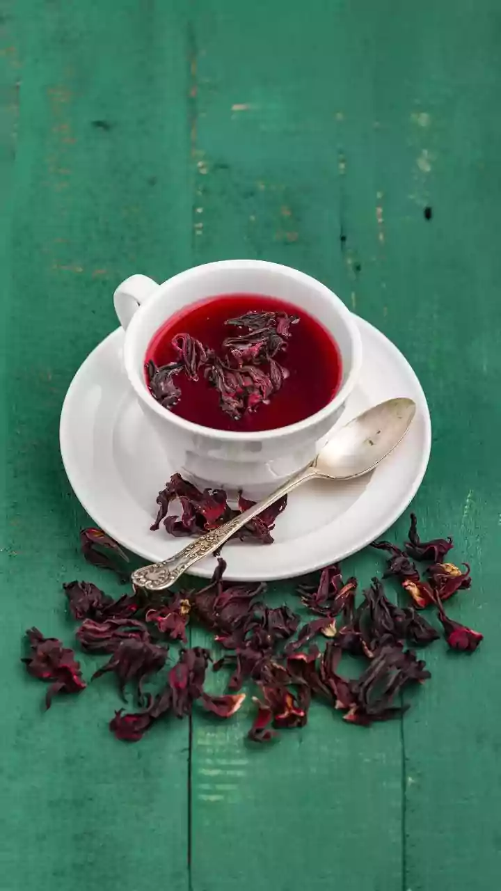 Hibiscus Tea: A Potent Brew with Nutritional and Therapeutic Value