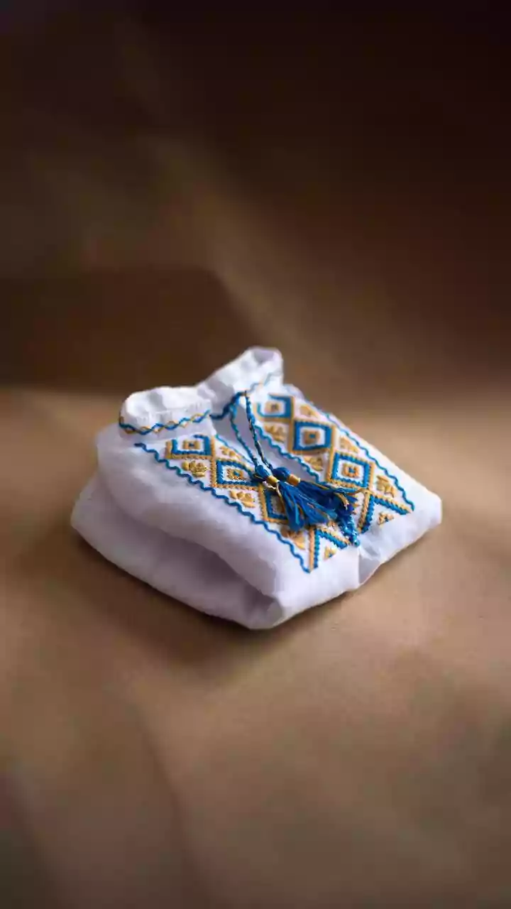 Seven Ways to Restore Clothes Without Buying Specialised Products