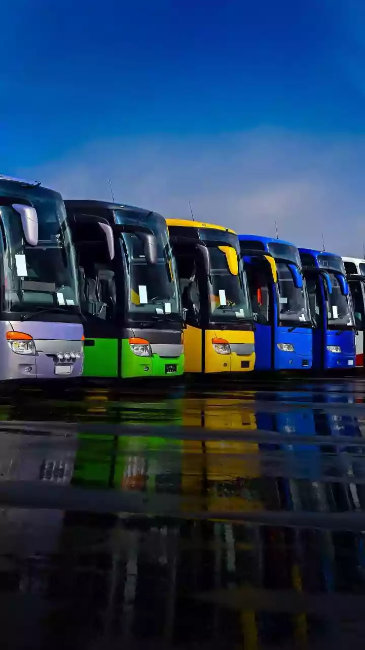India's Monsoon Booking Surge Makes Bus Bookings Rising Through Monsoon Travel More Important