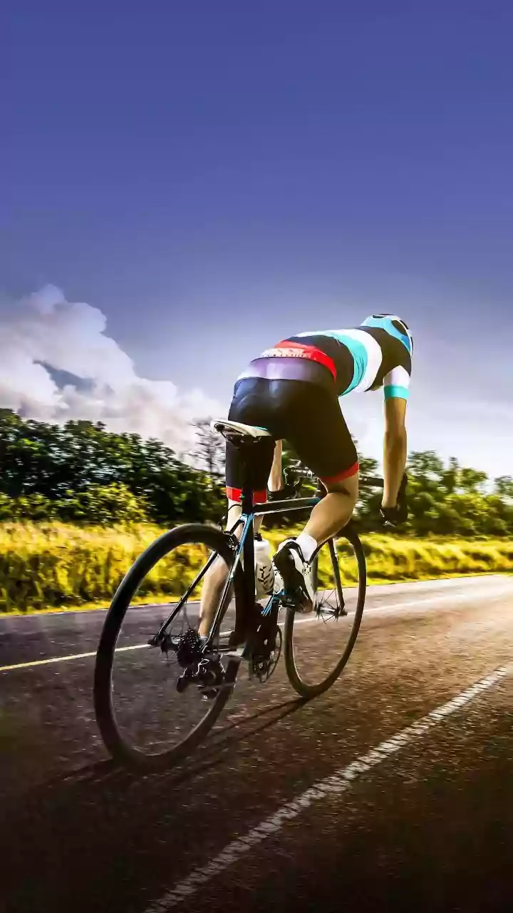 Zone-2 Cardiovascular Training: Build Stamina Without Burnout Through Low-Intensity Cycling