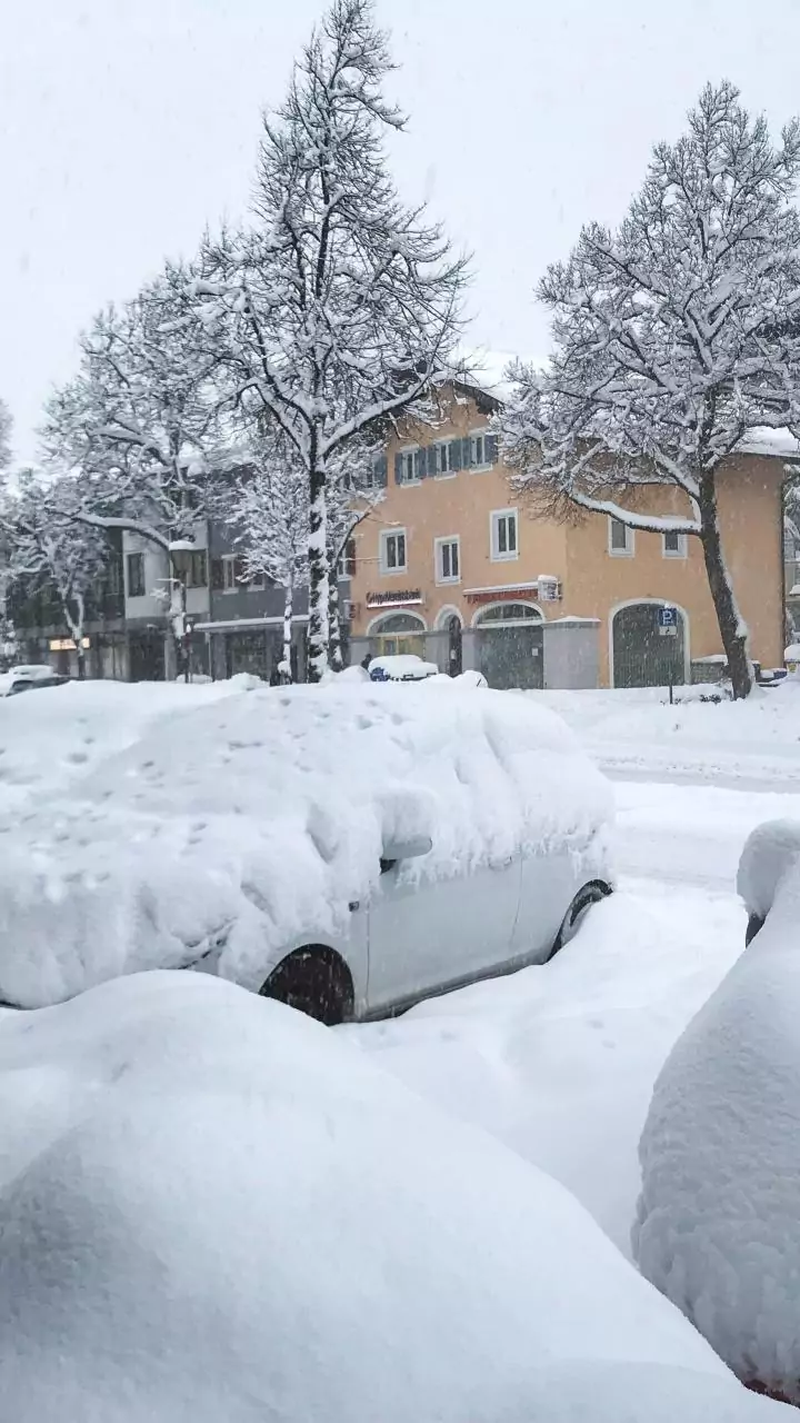 Gurugram, Bathinda see season's coldest night at 0.6 deg C