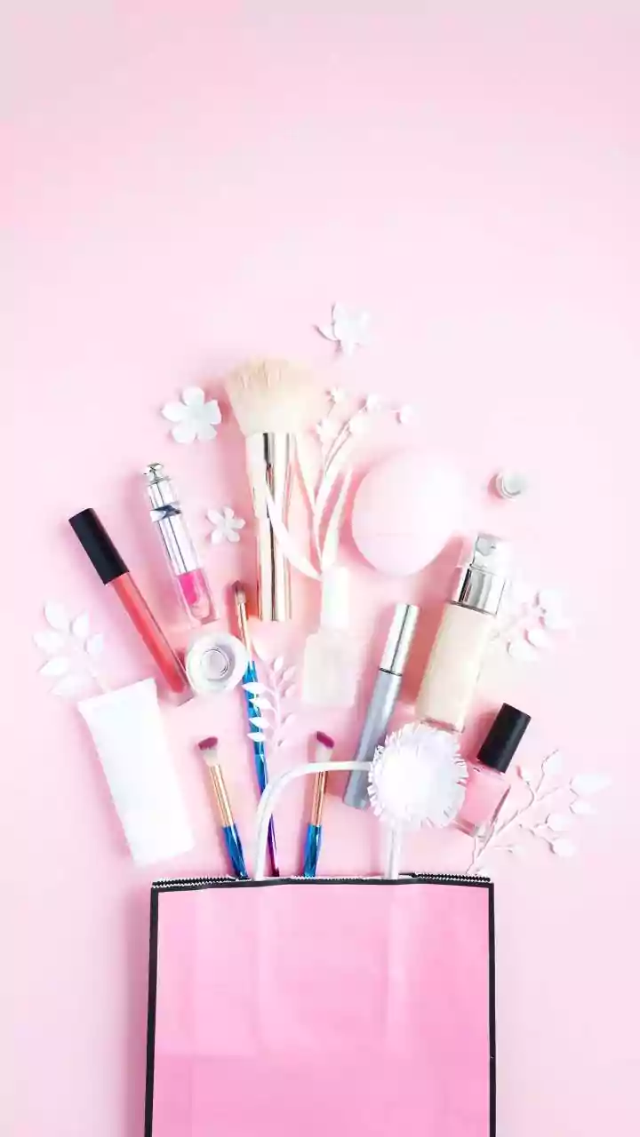 India's Cosmetics Enforcement Drive Reaches Ports, Retailers and Online Sellers