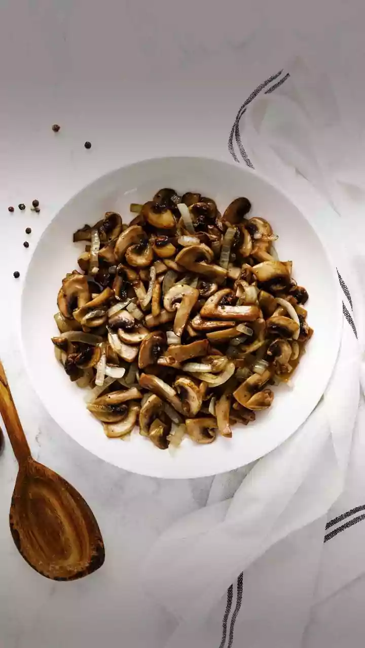 Chefs Are Reimagining Mushrooms For Everyday Café Meals