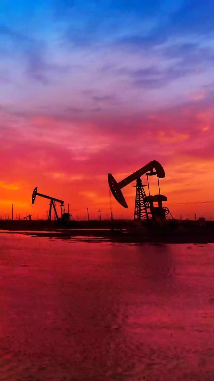 Oil crashes to lowest level since 2021: What's the reason?