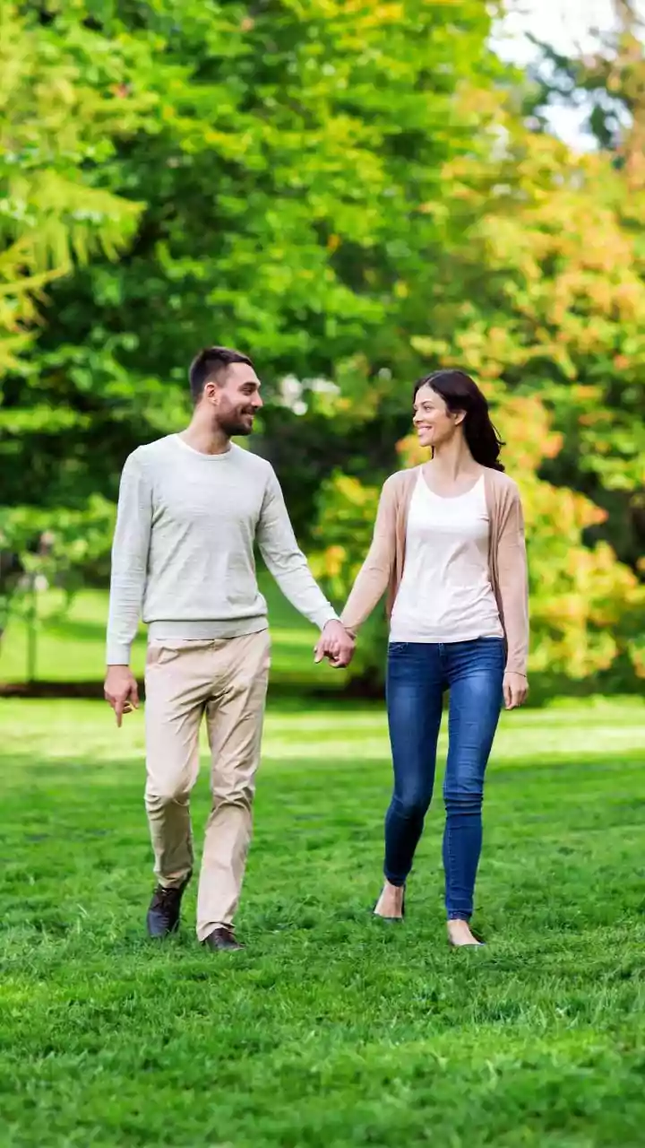 18 Pillars of Lasting Love: A Relationship Coach's Guide to Thriving Partnerships