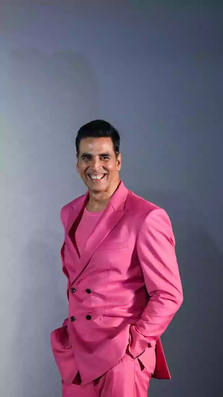 Akshay Kumar Jokes That Chunky Panday Is Money-Minded: ‘Paisa Jaha Chunky Waha’