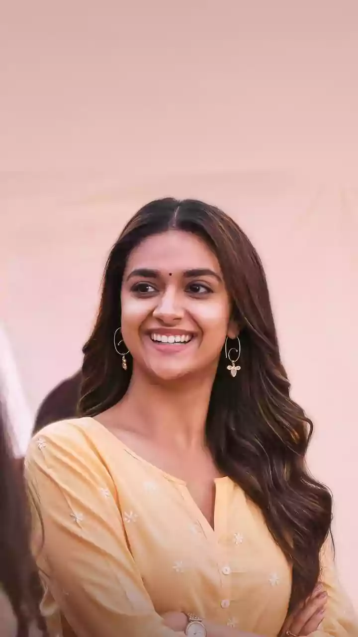 Wanted to enter Hindi industry but was never in a race, says Keerthy Suresh