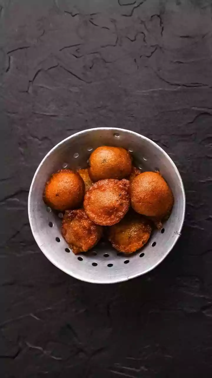 How to Prevent Kofta Balls From Absorbing Too Much Oil