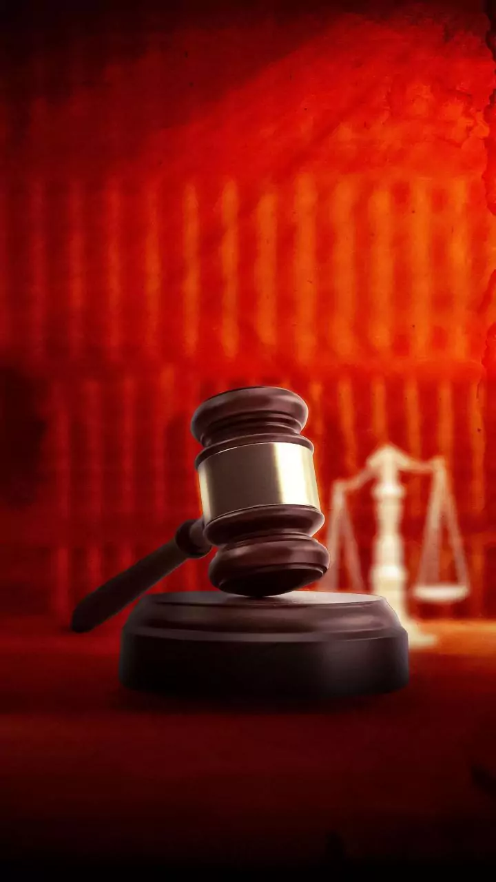 Delhi HC asks CBI to reply to Rabri Devi's challenge