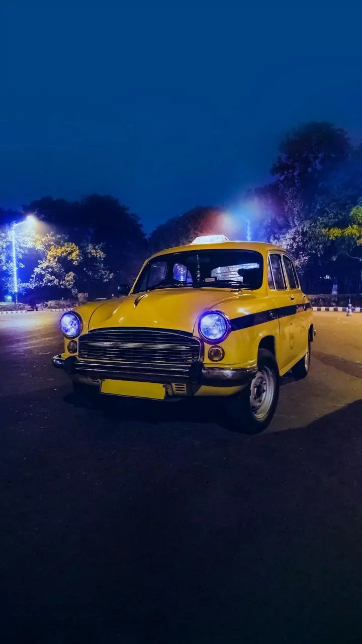 Lucknow Cab Driver's Joyful Tears: Daughters' IAS & CBI Success Melts Hearts Online