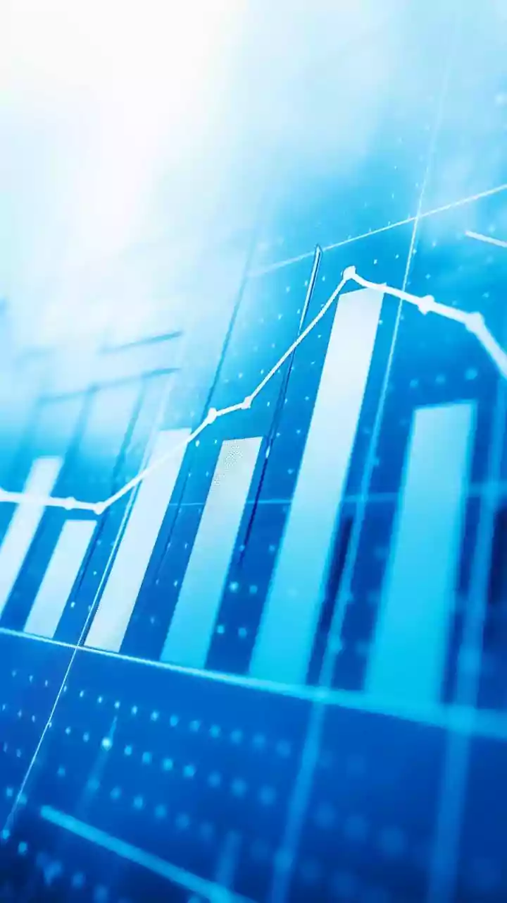 FIIs flip to net buyers, giving Indian stocks a boost