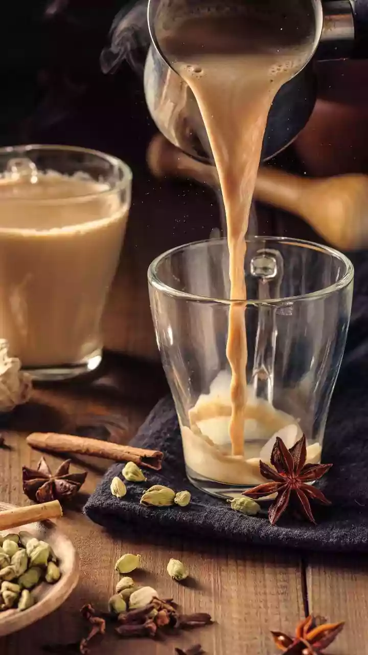 The Great Chai Balancing Act: Siblings' Viral Quest for Equal Pours