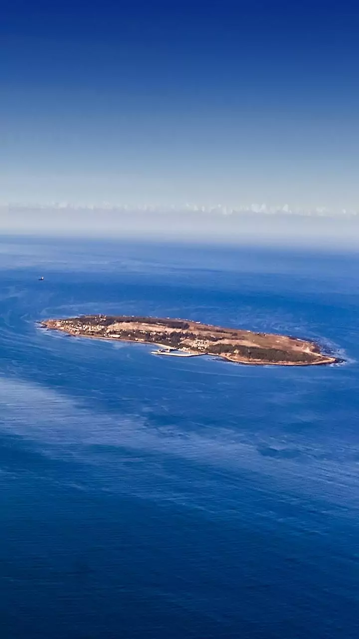 A China lança uma ‘ilha flutuante’ como nunca antes vista e dá um passo gigante rumo ao domínio da pesquisa em águas profundas