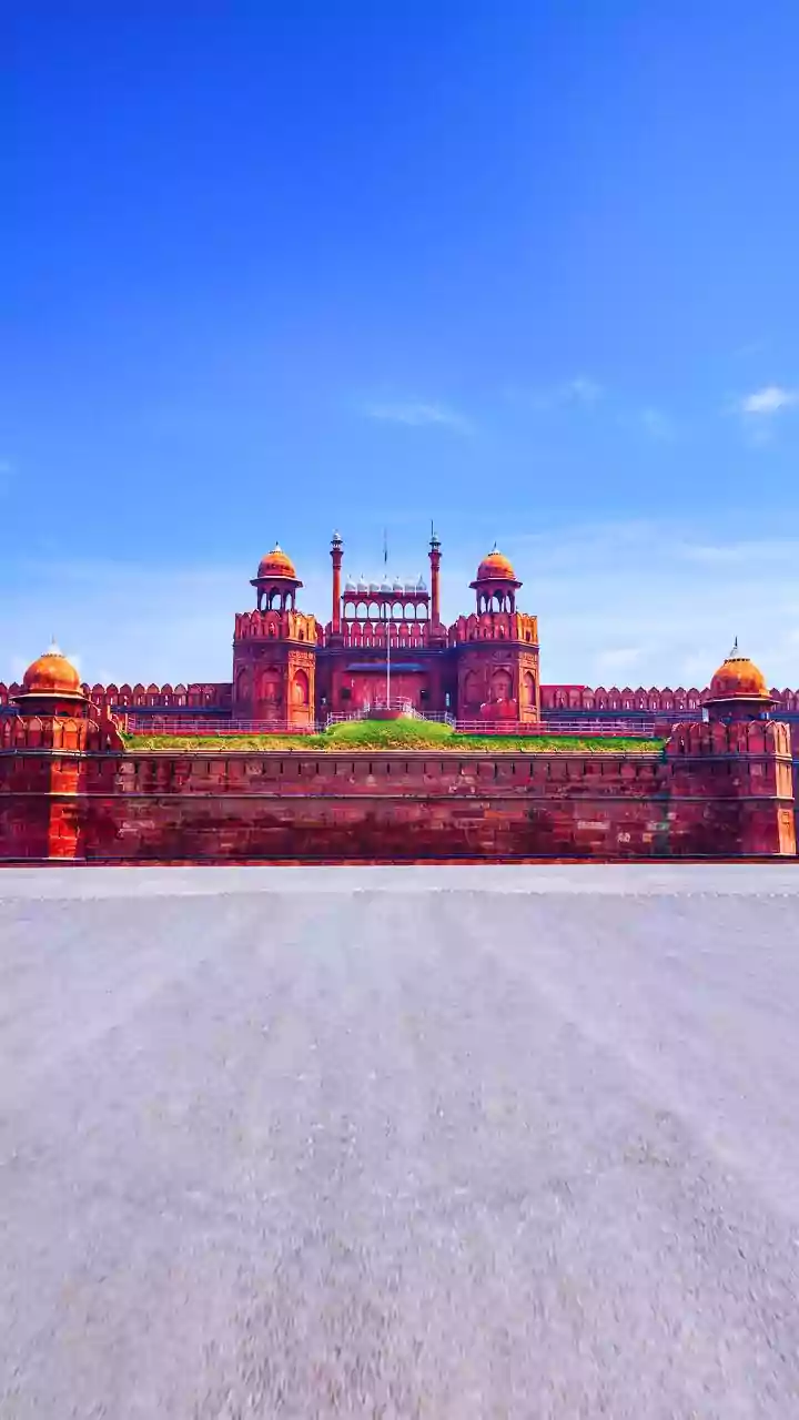 NIA presents Red Fort blast case accused in Delhi court