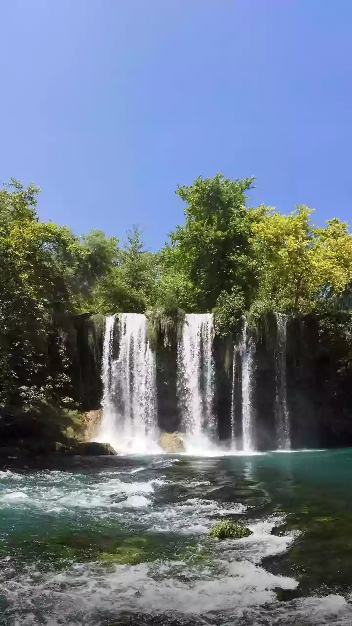 Why Maharashtra Waterfalls Are Drawing More Visitors This Rainy Season
