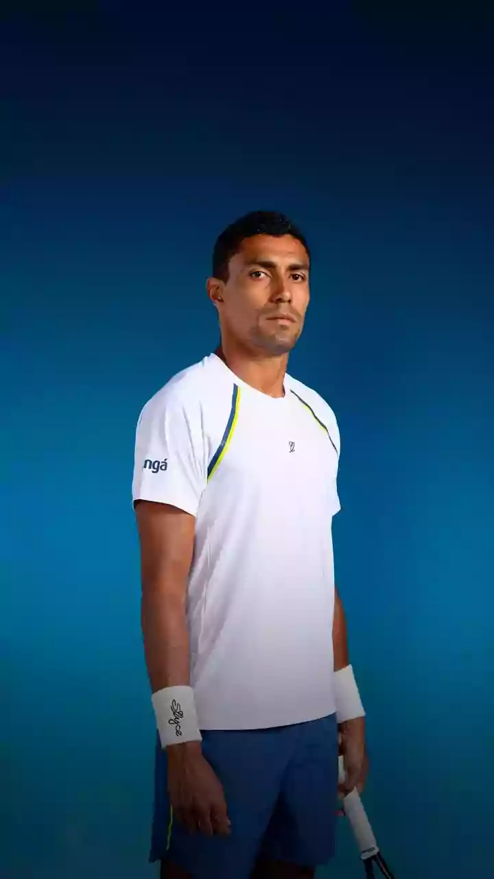 Thiago Monteiro leva virada e cai na estreia do Challenger de Maia