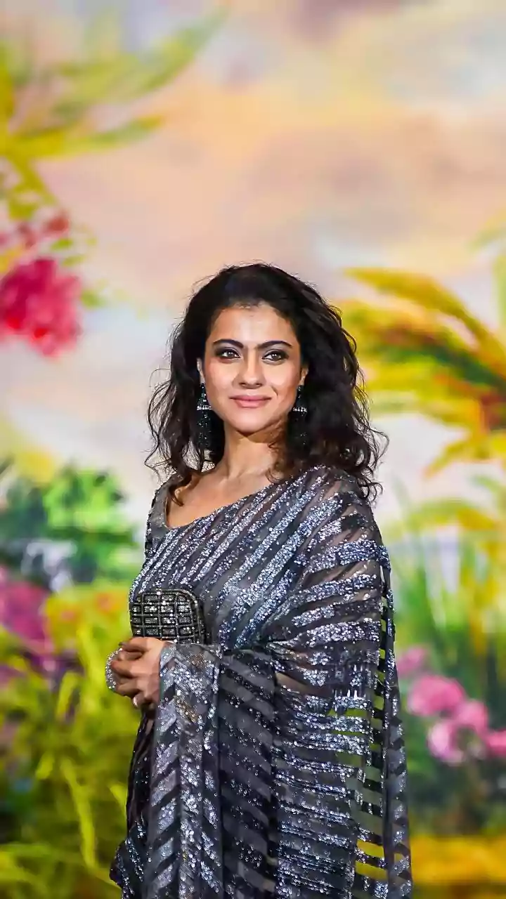 Kajol Celebrates 24 Years Of Kabhi Khushi Kabhie Gham With A Fun Post | Photos