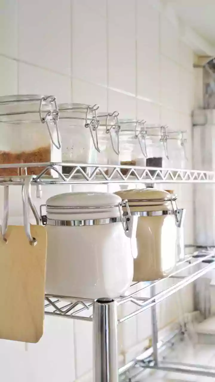 How to organize your small kitchen (on a budget)