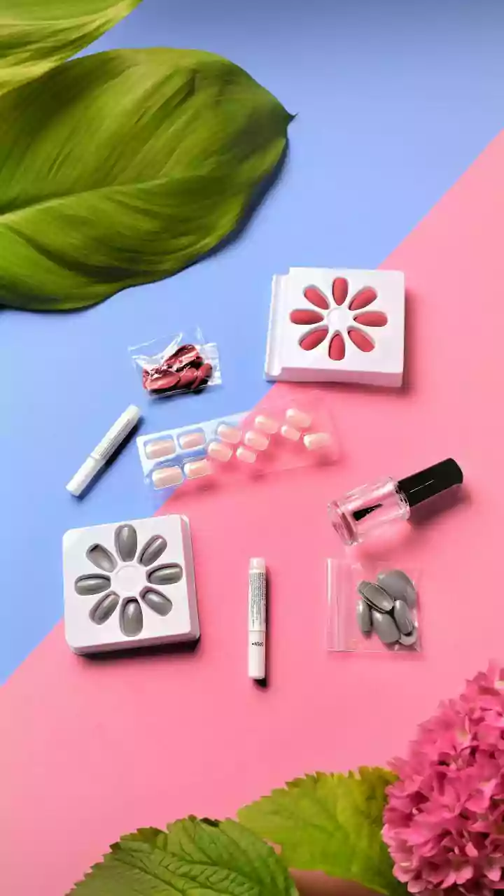 Adeus unhas amarelas: 4 passos que funcionam!