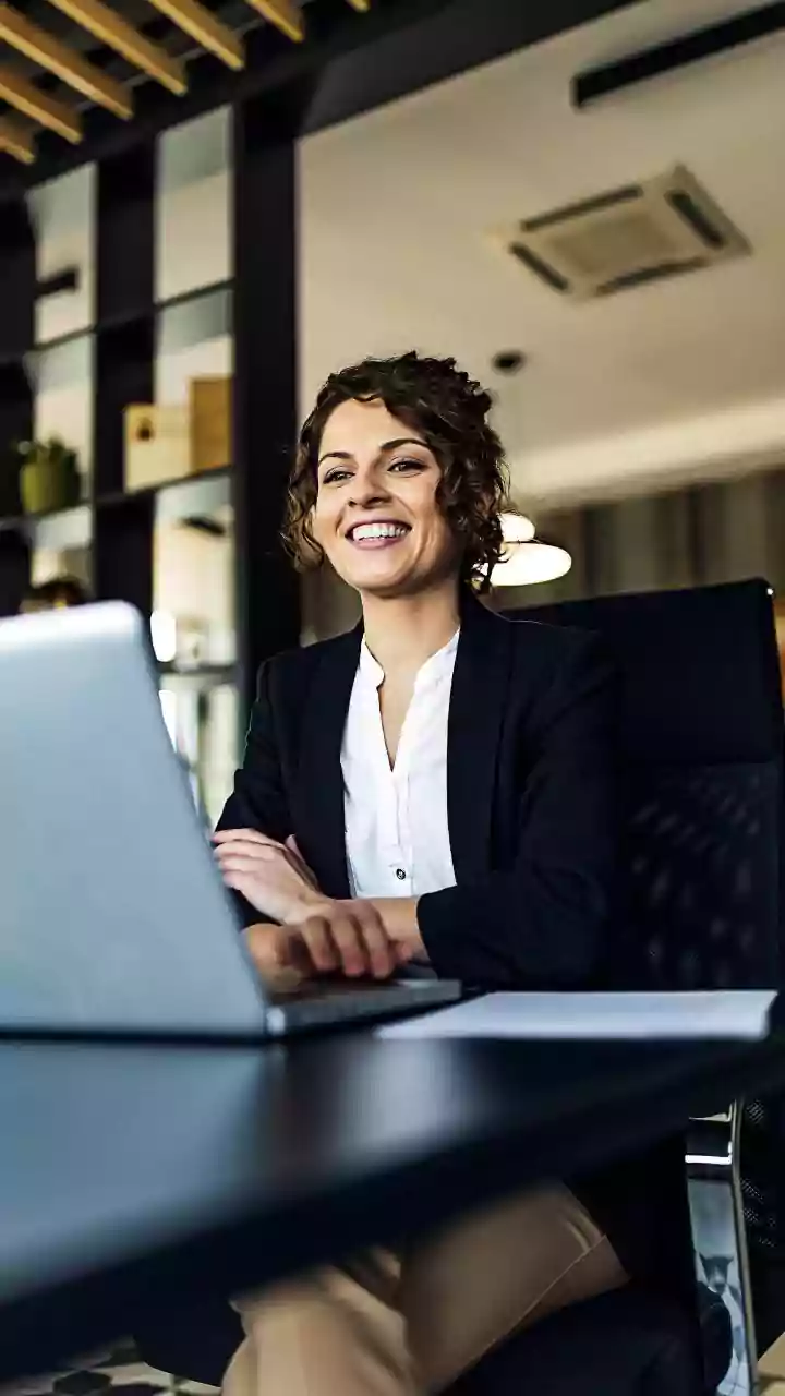 How Early-Career Workers Can Align Resumes With Job Descriptions Using AI
