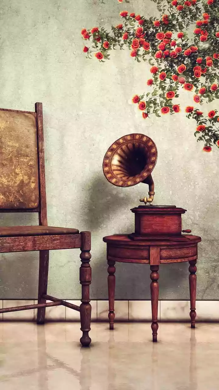 125-Year-Old Parsi Bungalow: Where Vintage Elegance Meets Modern Life and Bollywood Memories