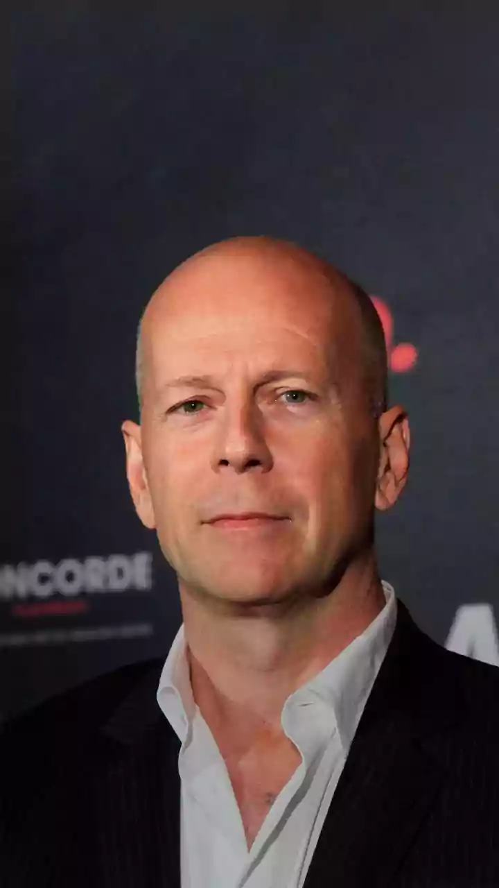 Esposa de Bruce Willis revela como as filhas pequenas lidam com doença sem cura do pai