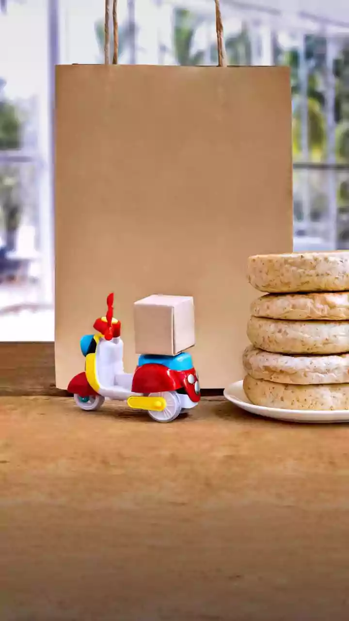 Clever Delivery Hack: How a 3 AM Order Became an Unexpected Alarm Clock