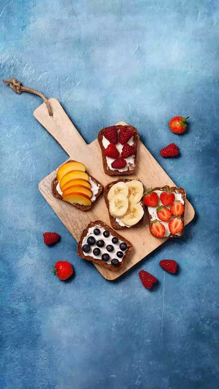 Almond Butter Recipe Ideas In Context: Pairing Almond Butter With Fruit