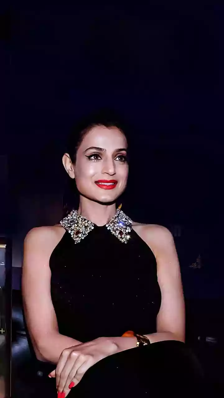 Ameesha Patel's Dubai Airport Ordeal: Stranded Amidst Middle East Tensions, Finally Home to Mumbai