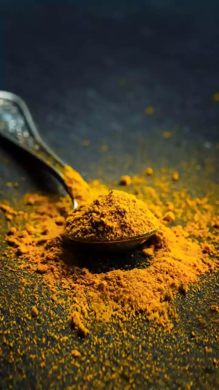 Unlocking Calm: Turmeric, The Golden Spice for Stress Relief and Well-being