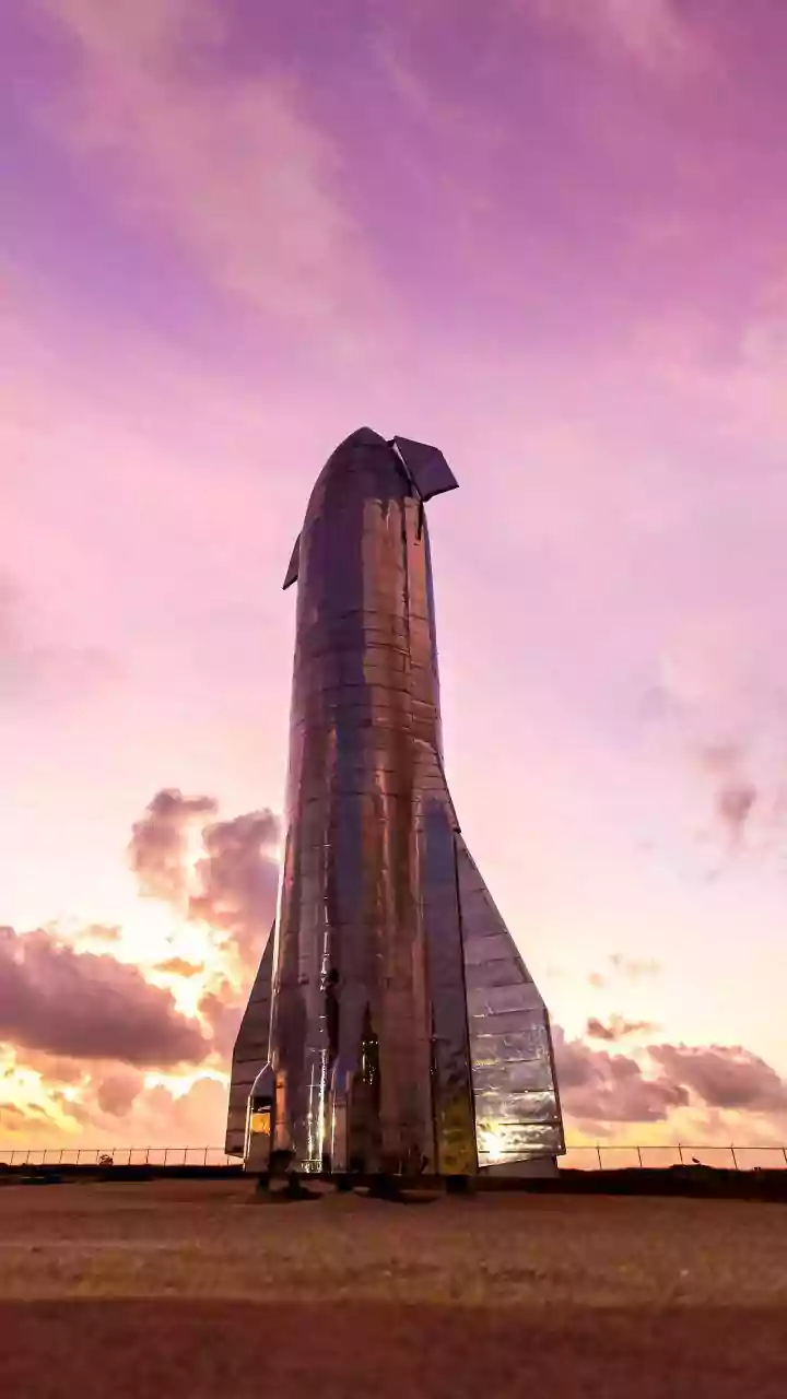 SpaceX Achieves Milestone: First 124-Meter Starship V3 Stacked at Starbase