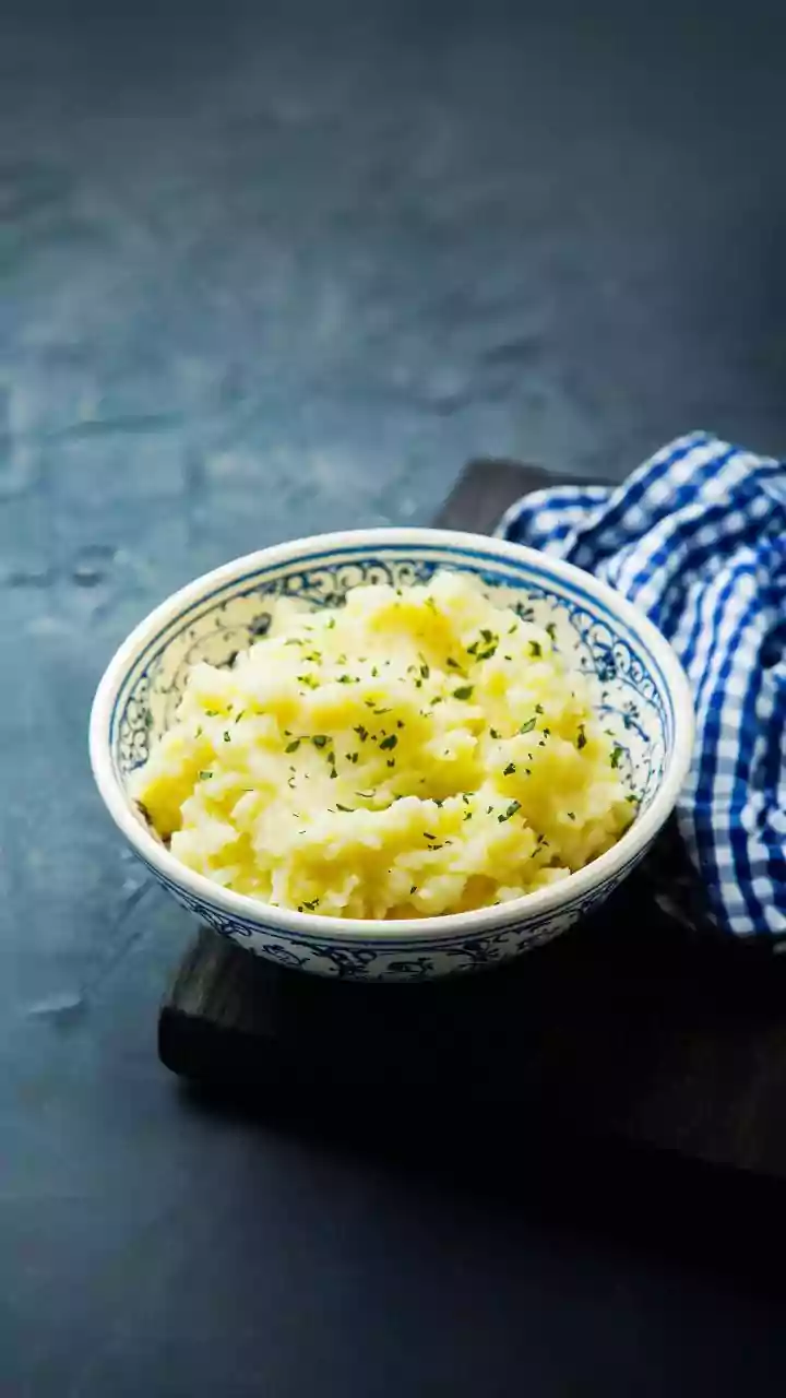 Mash Potatoes Smoothly Before Starting the Aloo Halwa