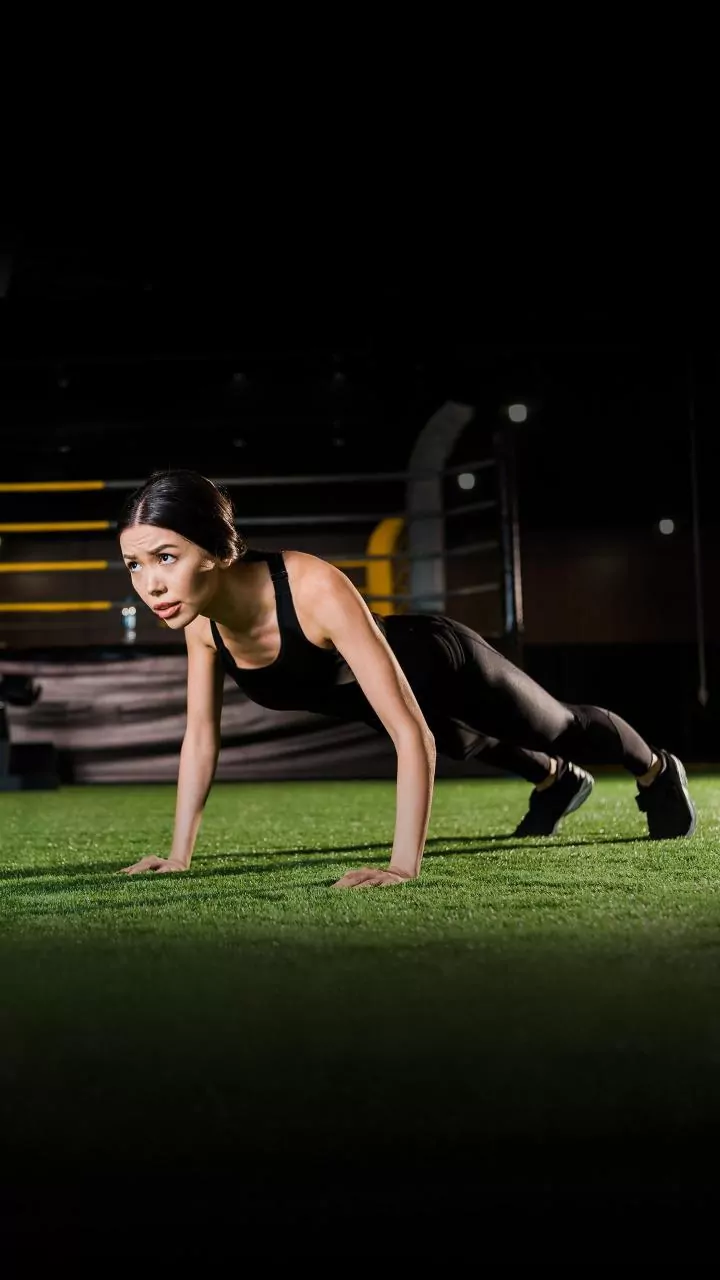 Evaluating Core Benefits: Why Pilates Improves Balance While Circuit Training Spikes Heart Rate